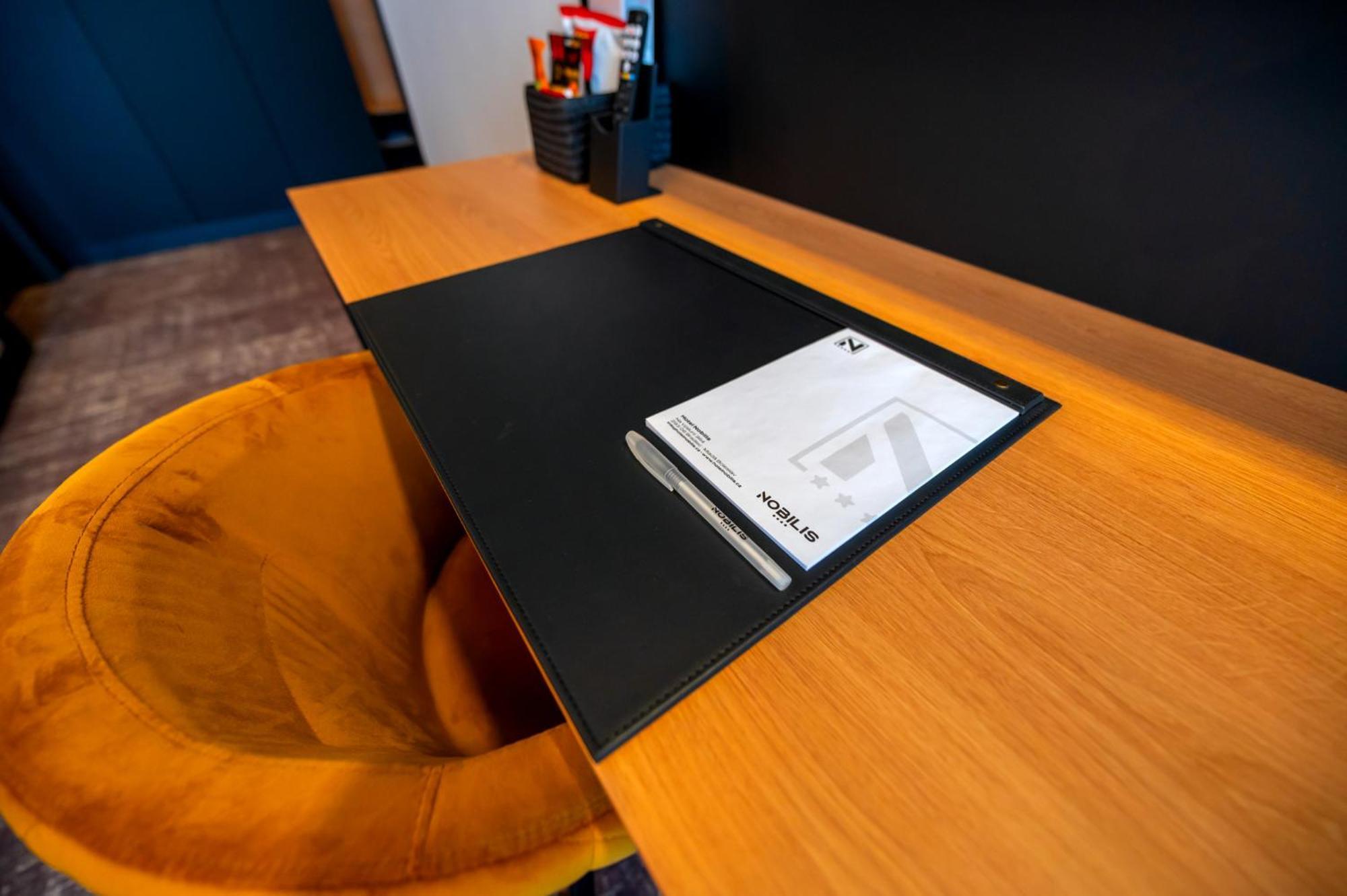 Hotel Nobilis - Mlada Boleslav Bradlec  Extérieur photo